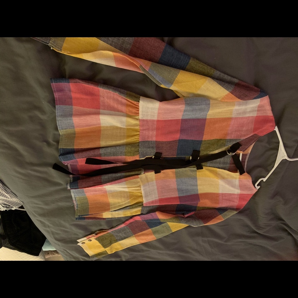 Top - Picture 2 of 3
